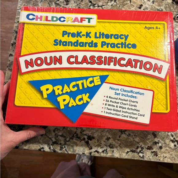 childcraft Other - Noun Classification Practice Pack - Red
